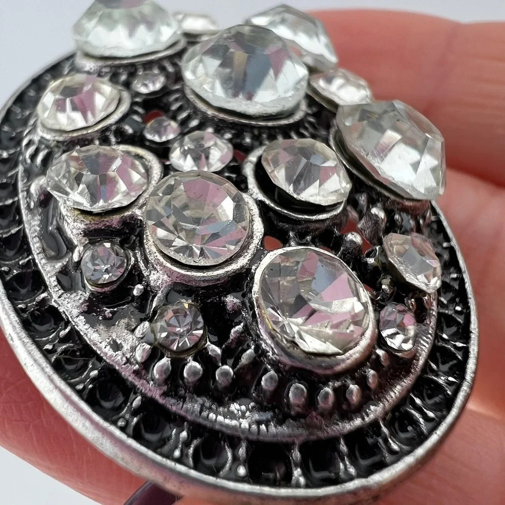 Oval Rhinestone Pendant‎ Silver Tone Black Statement Necklace Charm